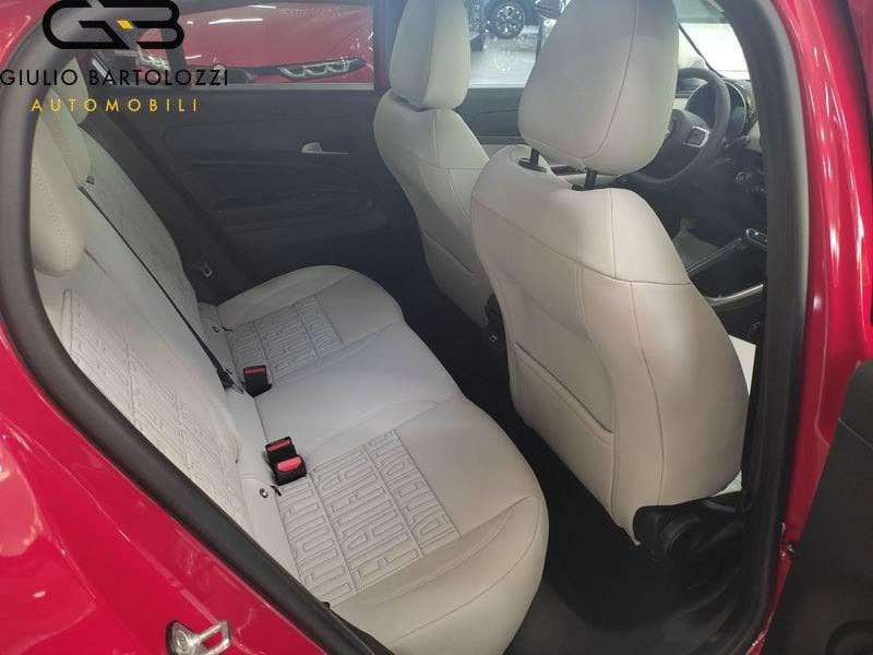 FIAT 600 1.2 Hybrid 145cv La Prima II