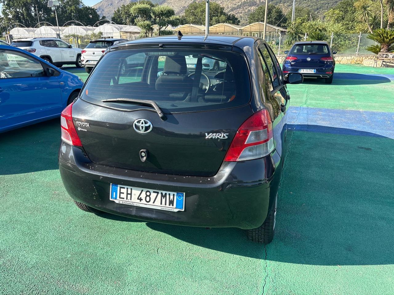 Toyota Yaris 1.0 5 porte Sol