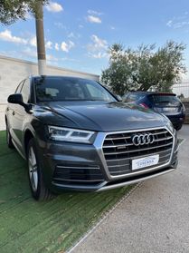 Audi Q5 2.0 TDI quattro S tronic Business Sport