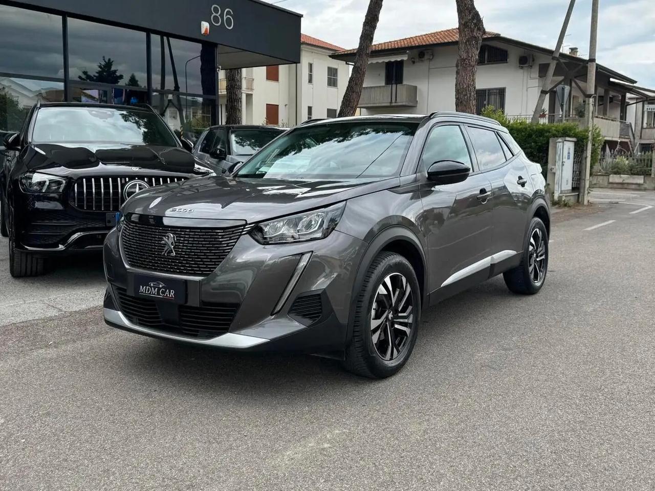 Peugeot 2008 1.2 benz 131