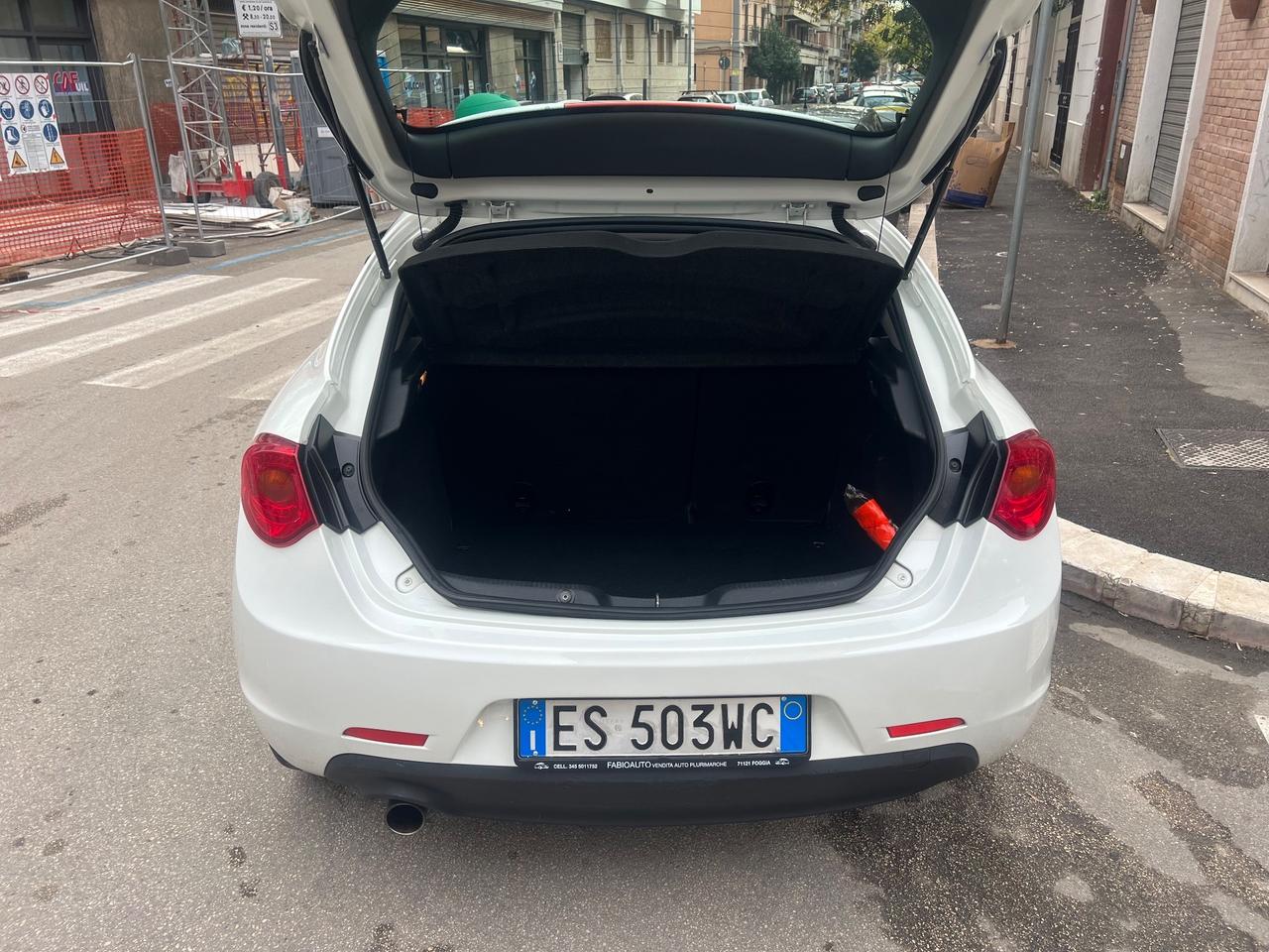 Alfa Romeo Giulietta 1.6 JTDm-2 105 CV Distinctive