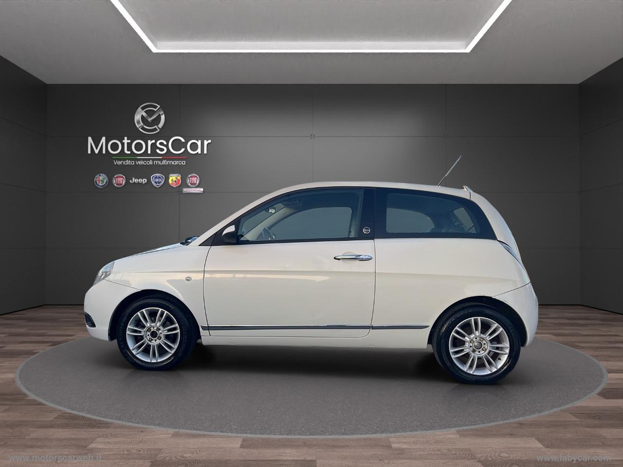 LANCIA Ypsilon 1.4 Unyca Ecochic GPL