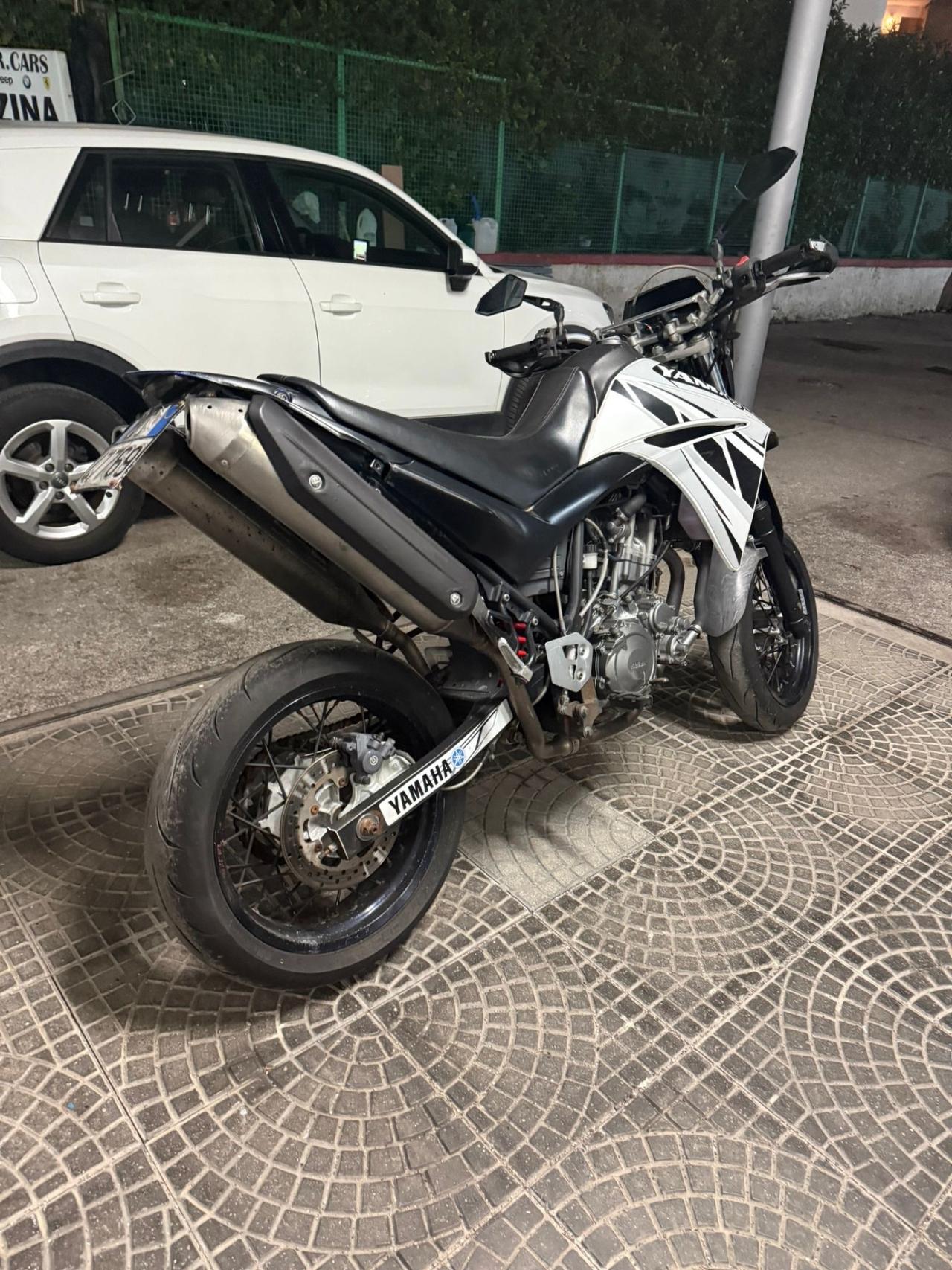 Yamaha XT 660 motocicletta