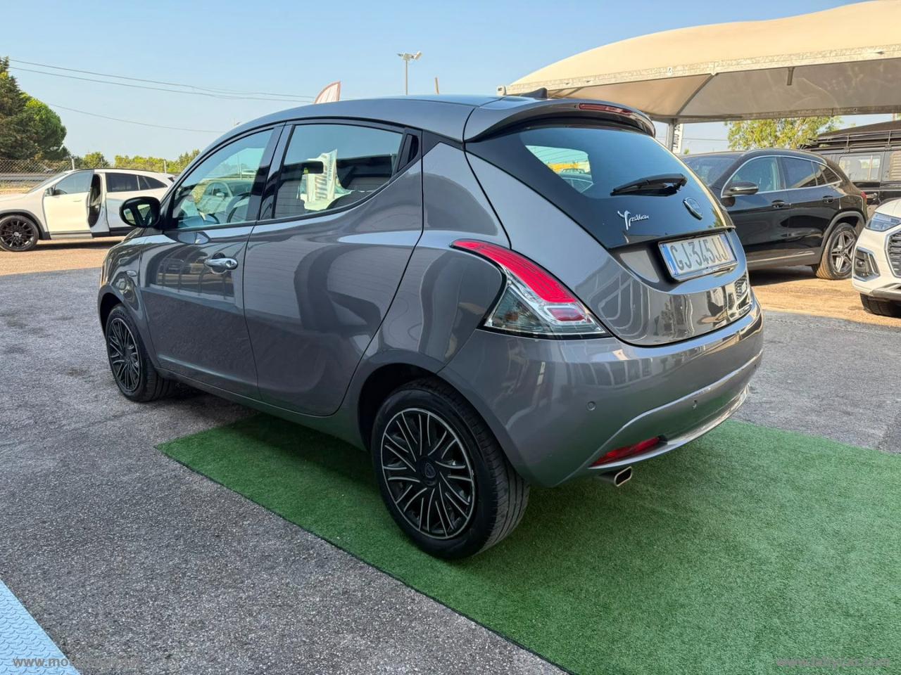 LANCIA Ypsilon 1.0 FireFly 5p.S&S Hyb. Eco Gold