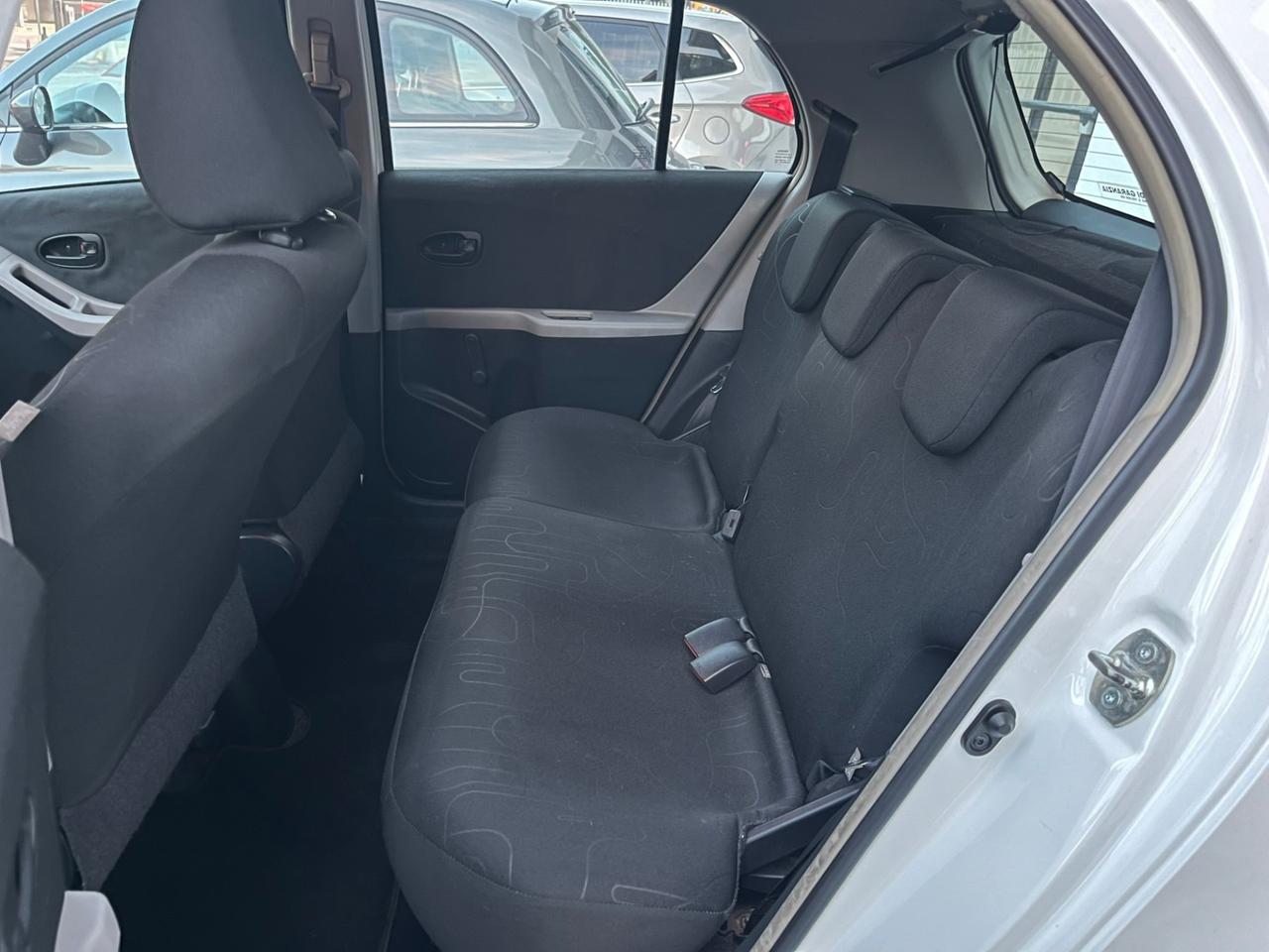 Toyota Yaris 1.0 Active 5p