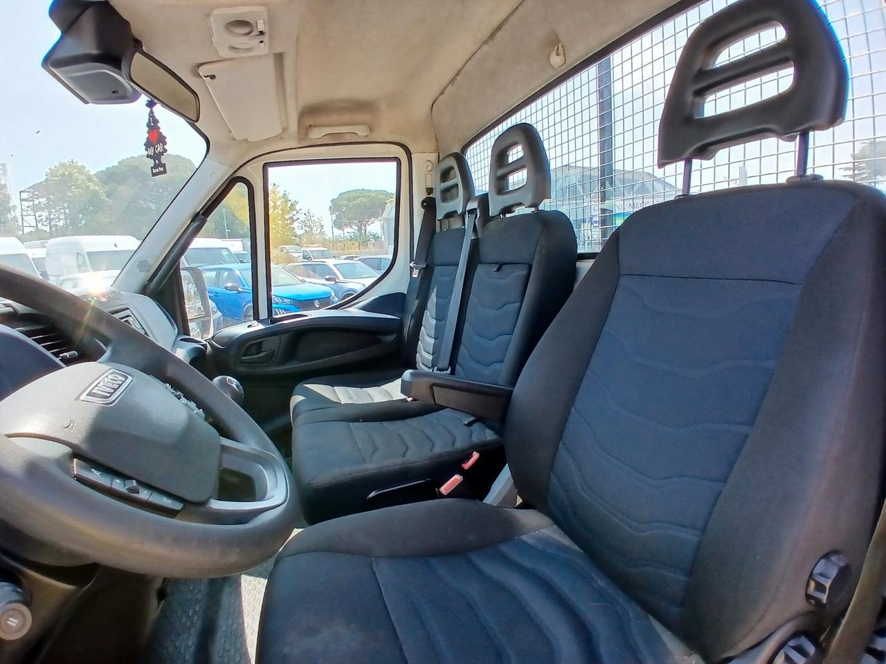 Iveco Daily 35C14 BTor 2.3 HPT PC-RG Cabinato