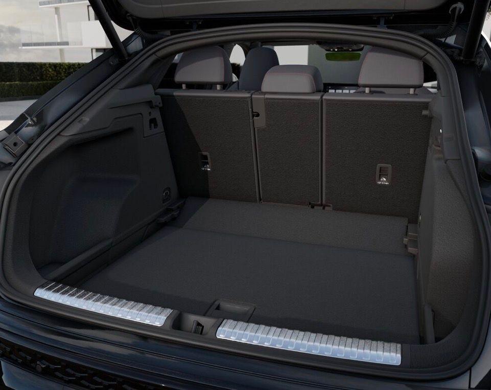 Audi Q3 35 TDI 150 CV S TRONIC S LINE EDITION TETTO LED