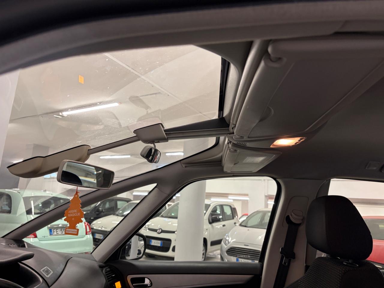 Citroen C4 Picasso 1.6 HDi 110 FAP Exclusive