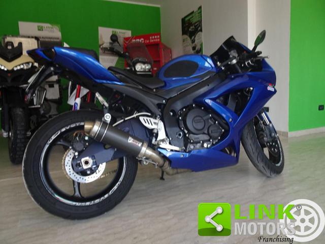 SUZUKI GSX R 750 replica