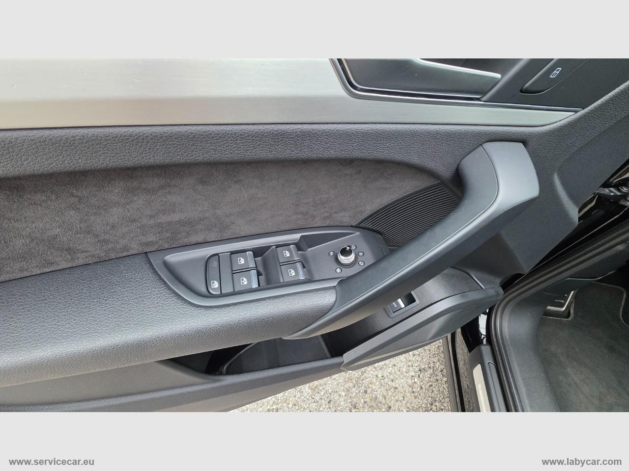 AUDI Q5 35 TDI quattro S tr. S-LINE