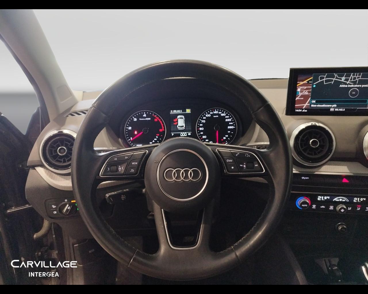AUDI Q2 30 2.0 tdi Business s-tronic