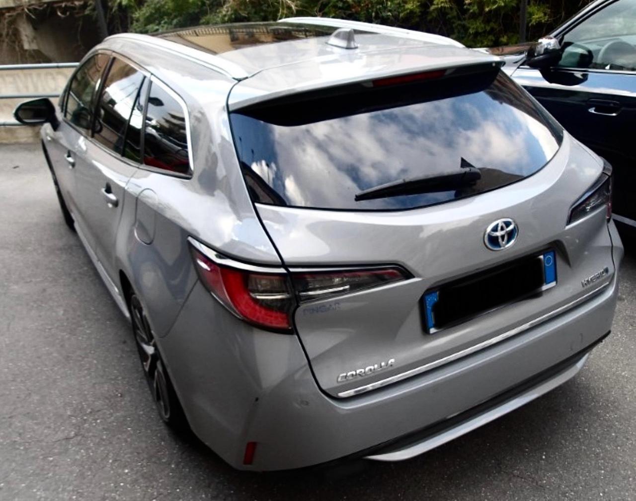 Toyota Corolla Touring Sports 2.0 Hybrid Lounge