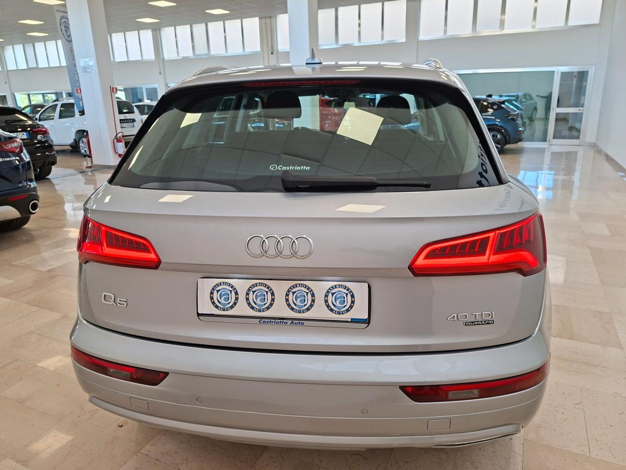Audi Q5 2.0 TDI 190 CV quattro S tronic Sport