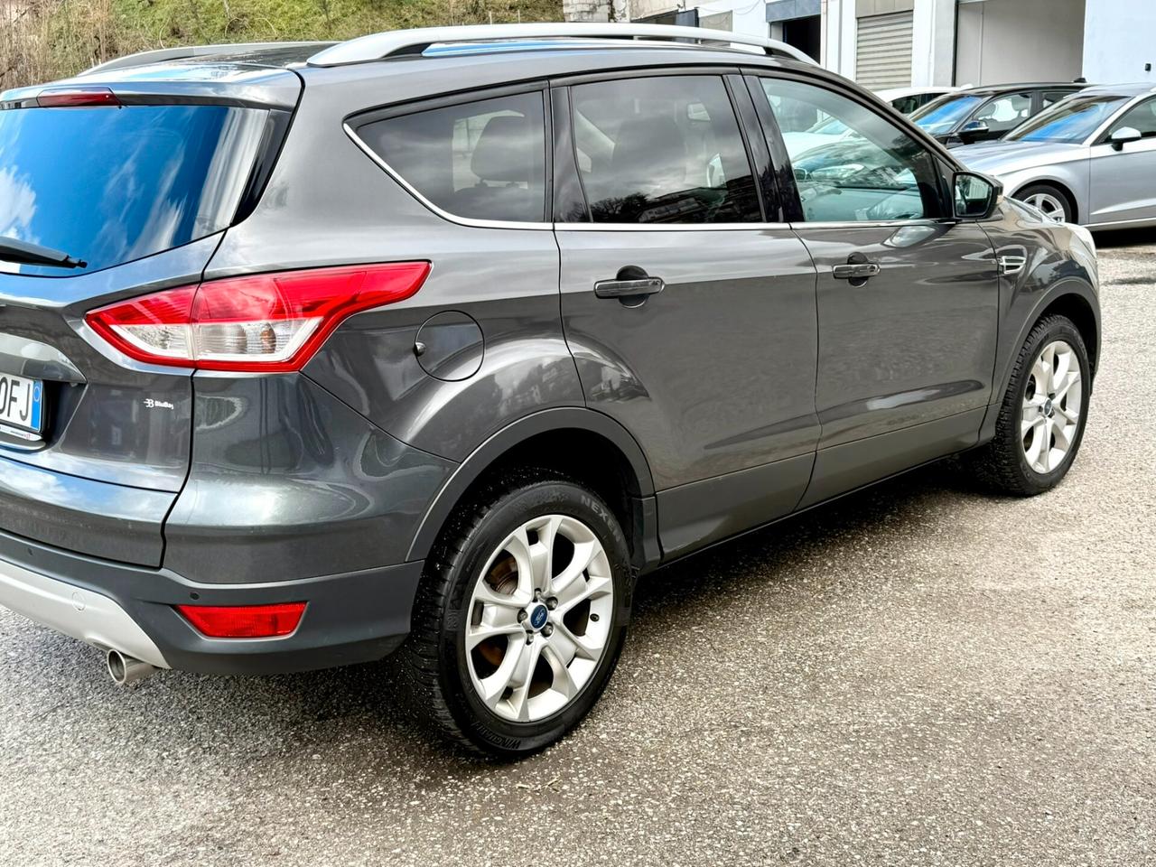 Ford Kuga 2.0 TDCI 150 CV S&S 4WD Titanium