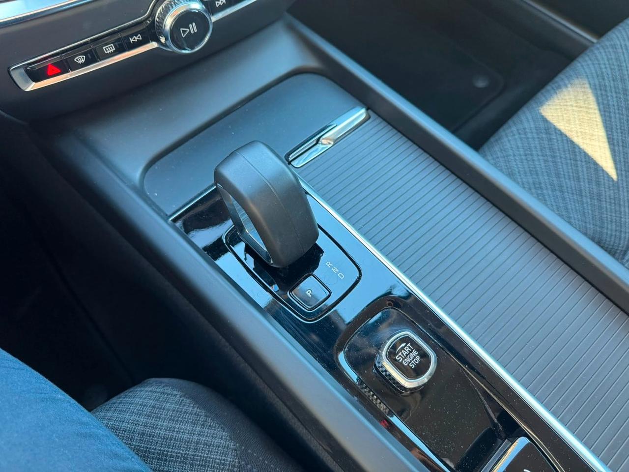 Volvo V60 2.0 b4 Core auto