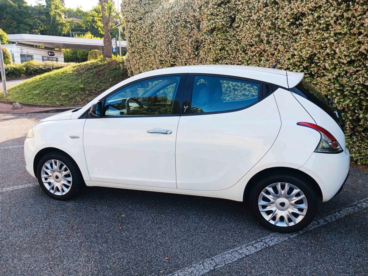 Lancia Ypsilon 5 porte UNIPROPRIETARIA