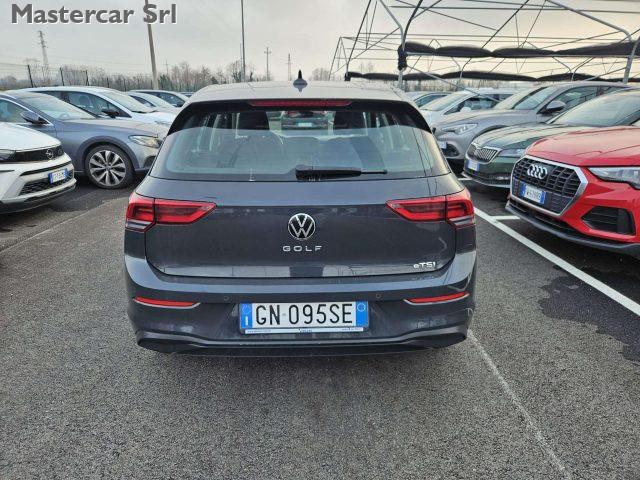 VOLKSWAGEN Golf Golf VIII 1.0 etsi evo Life 110cv dsg TG: GN095SE