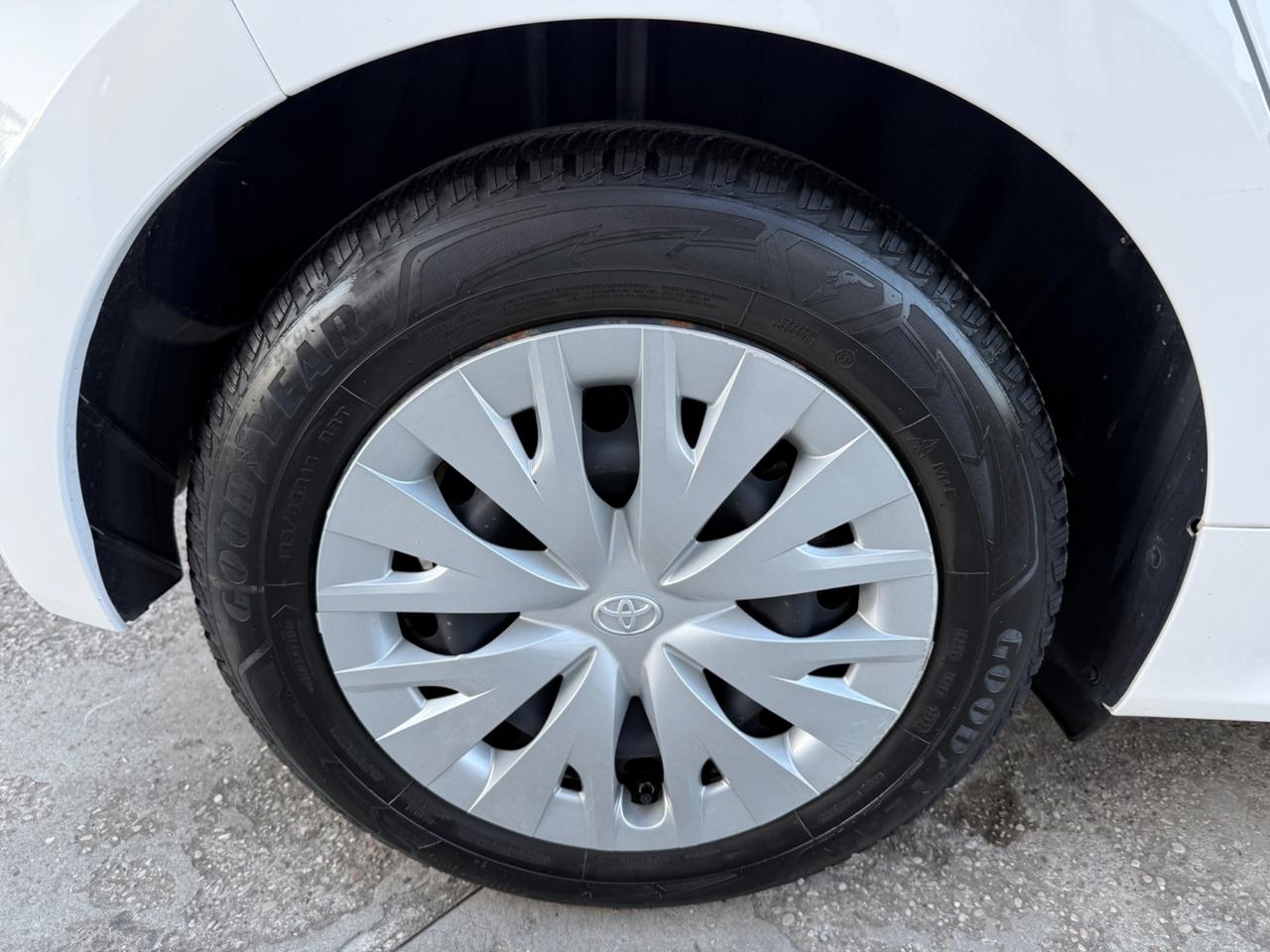 Toyota Yaris 1.5 Hybrid 5P. EURO 6D 2022 NEOPATENTATI