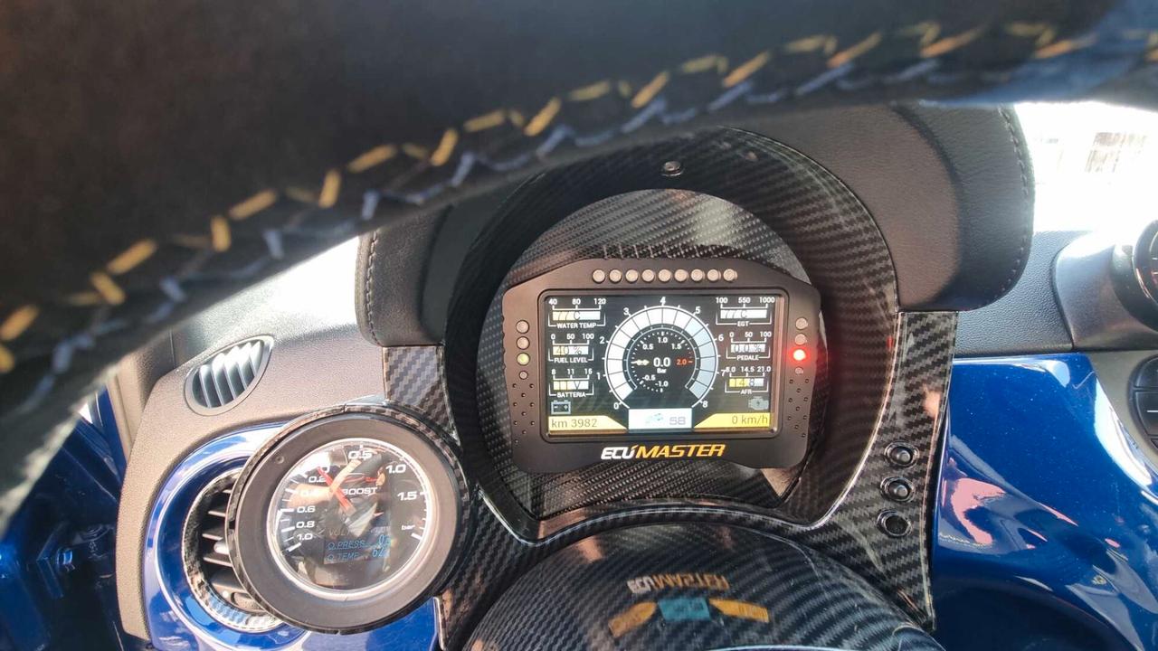 Abarth 500 1.4 Turbo T-Jet essesse