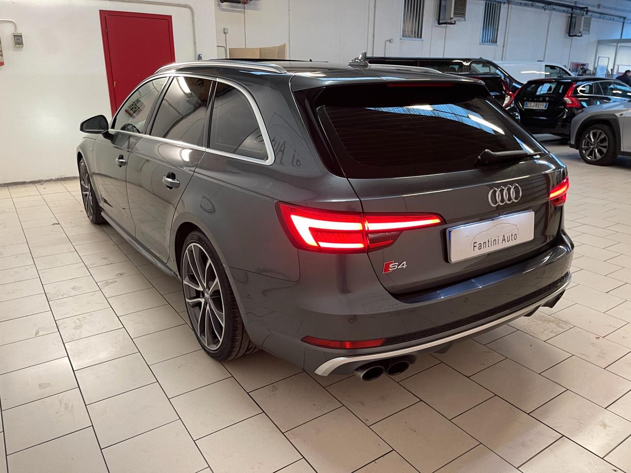 Audi A4 S4 Avant 3.0 TFSI quattro 354cv tiptronic-LEGGI SOTTO
