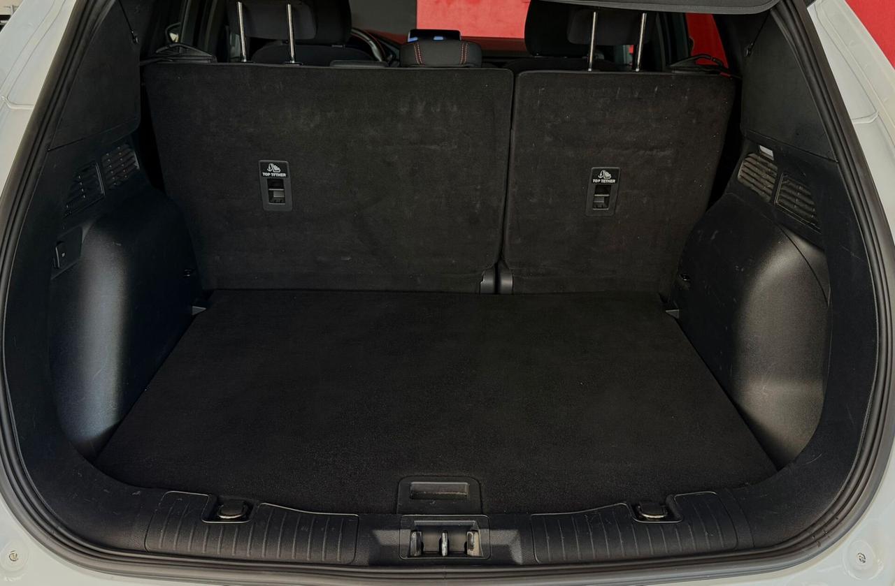Ford Kuga 1.5 EcoBlue 120 CV aut. 2WD ST-Line Design