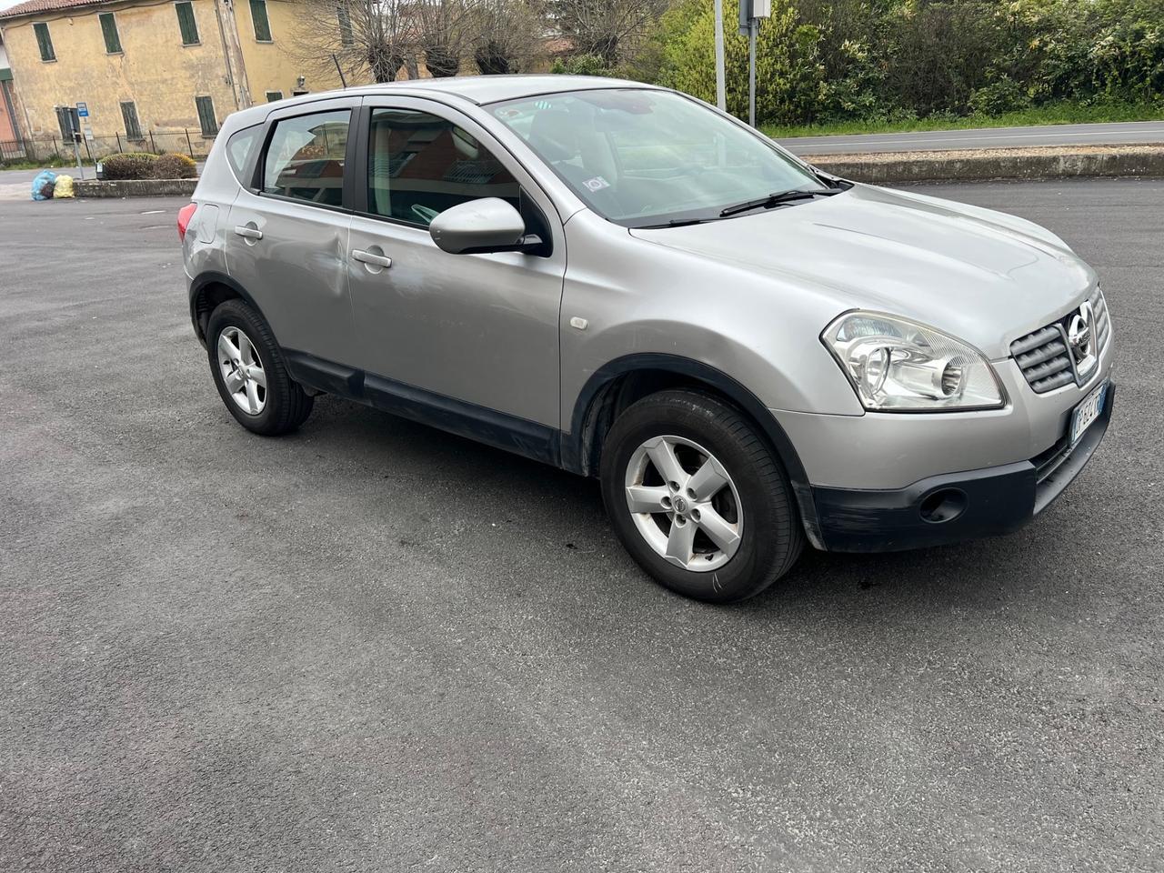 Nissan Qashqai 2.0 dCi DPF 4WD Tekna