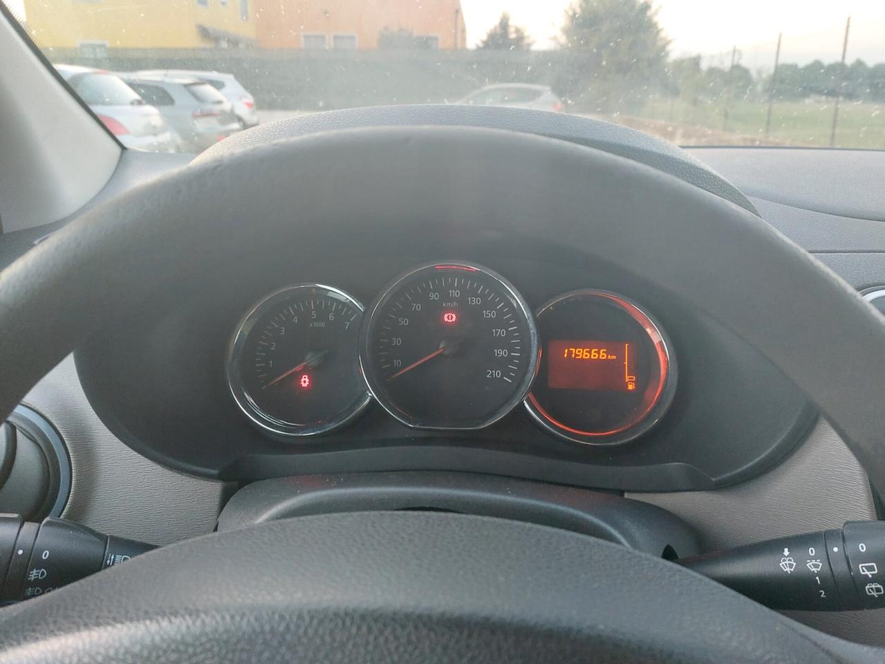 Dacia Lodgy 1.6 8V 85CV GPL 7 posti Ambiance
