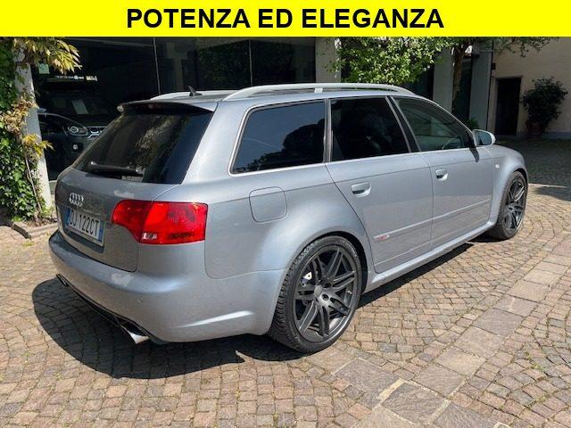 AUDI RS 4 4.2 V8 Avant quattro