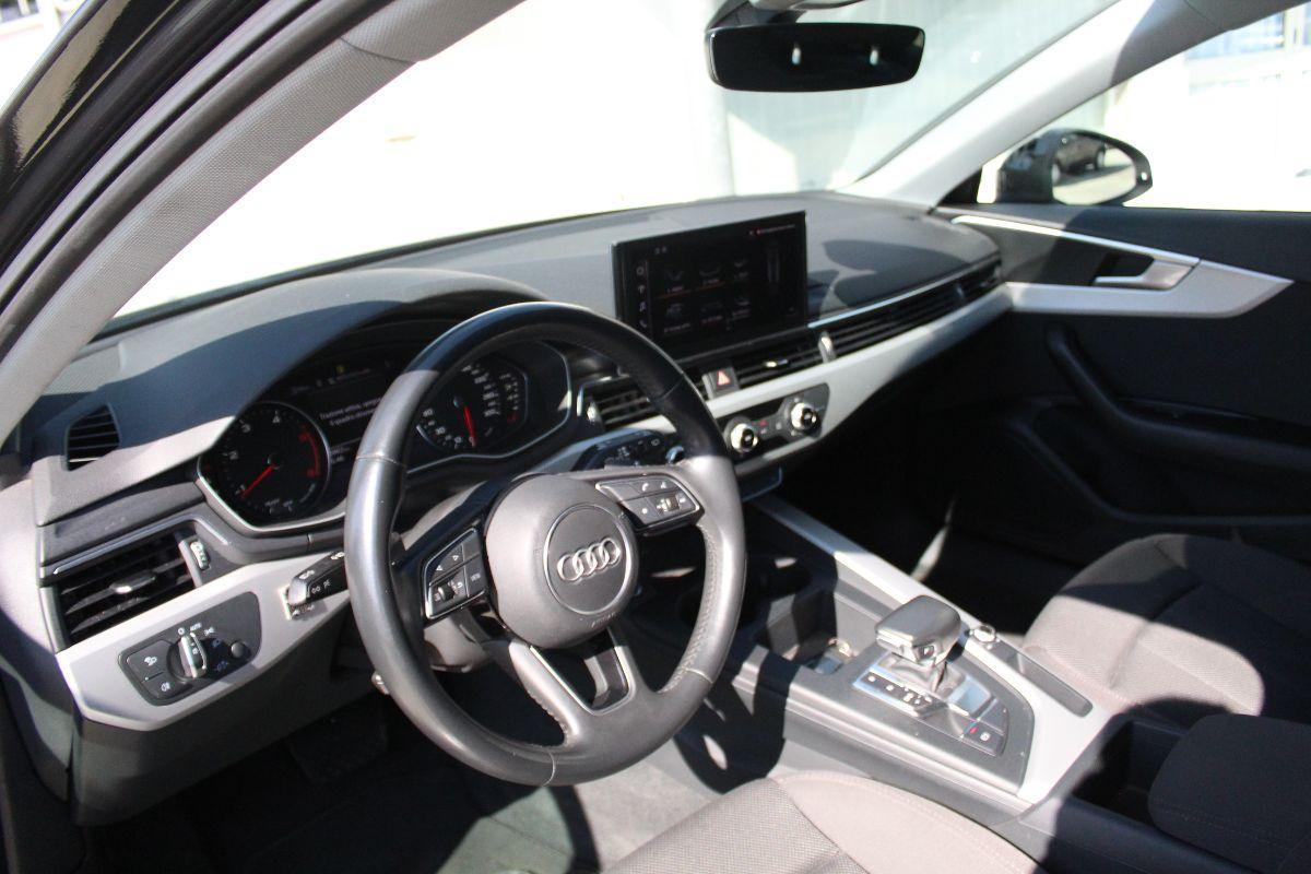 AUDI - A4 Avant - 35 TDI/163CV S tr. Business Adv