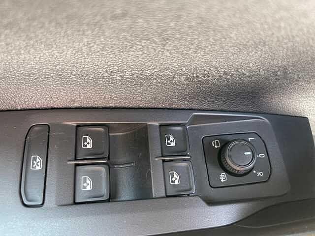 Volkswagen Polo 6ª serie 1.0TSI 95CV Edition Plus - NEOPATENTATI