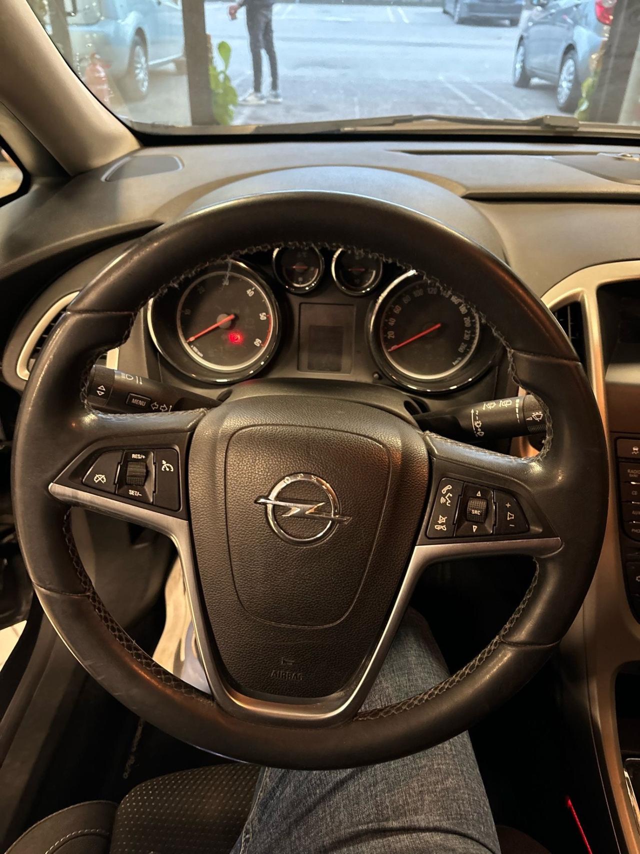 Opel Astra 1.7 CDTI 110CV 5 porte Cosmo