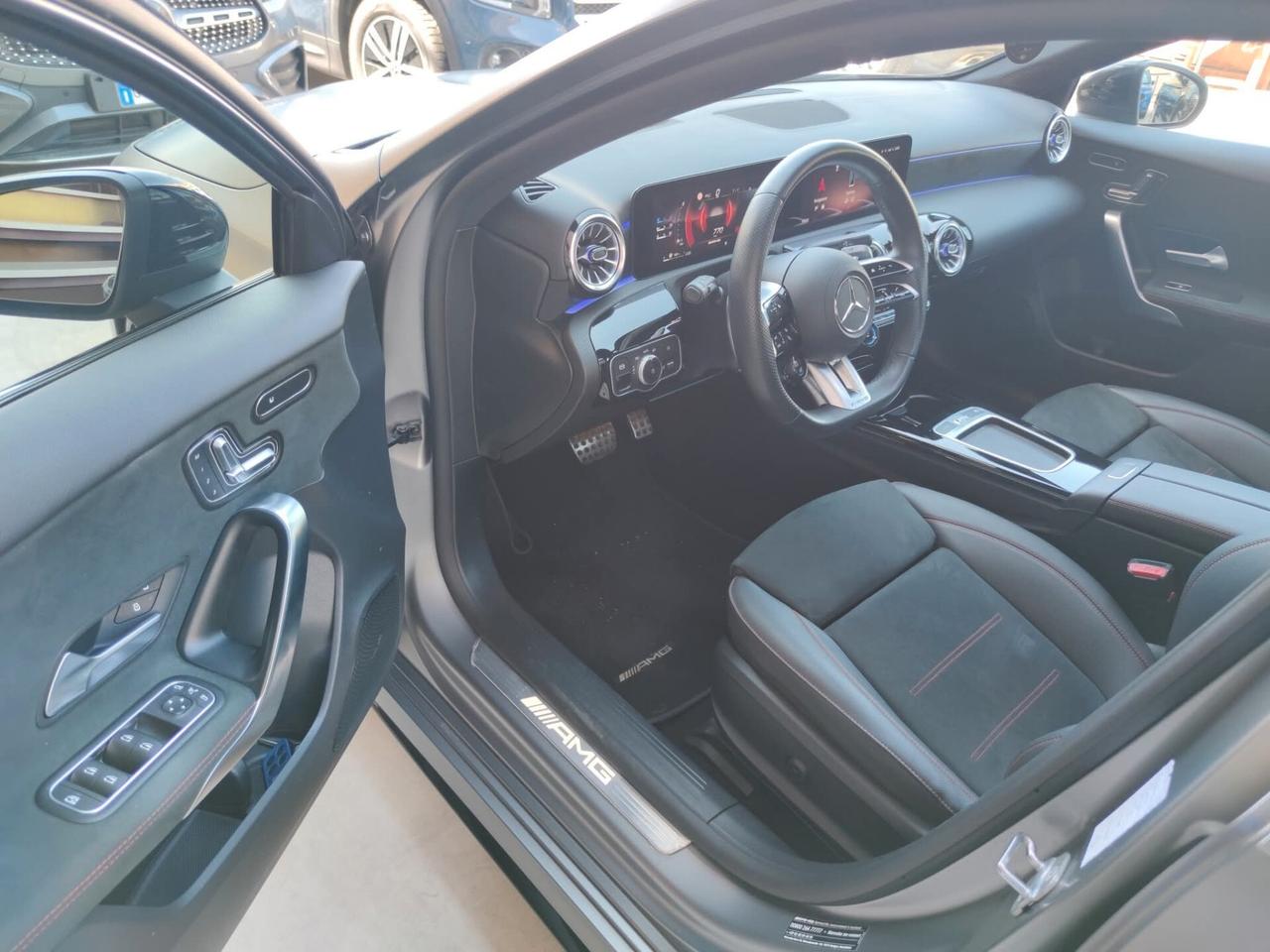 Mercedes-benz A 35 AMG MERCEDEA A35 306CV