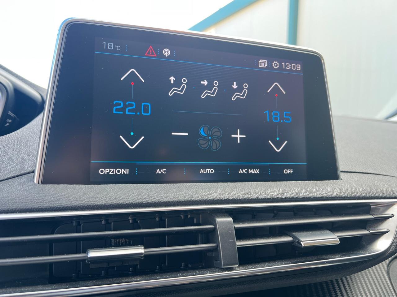 Peugeot 3008 1.5 BlueHDi 130 EAT8