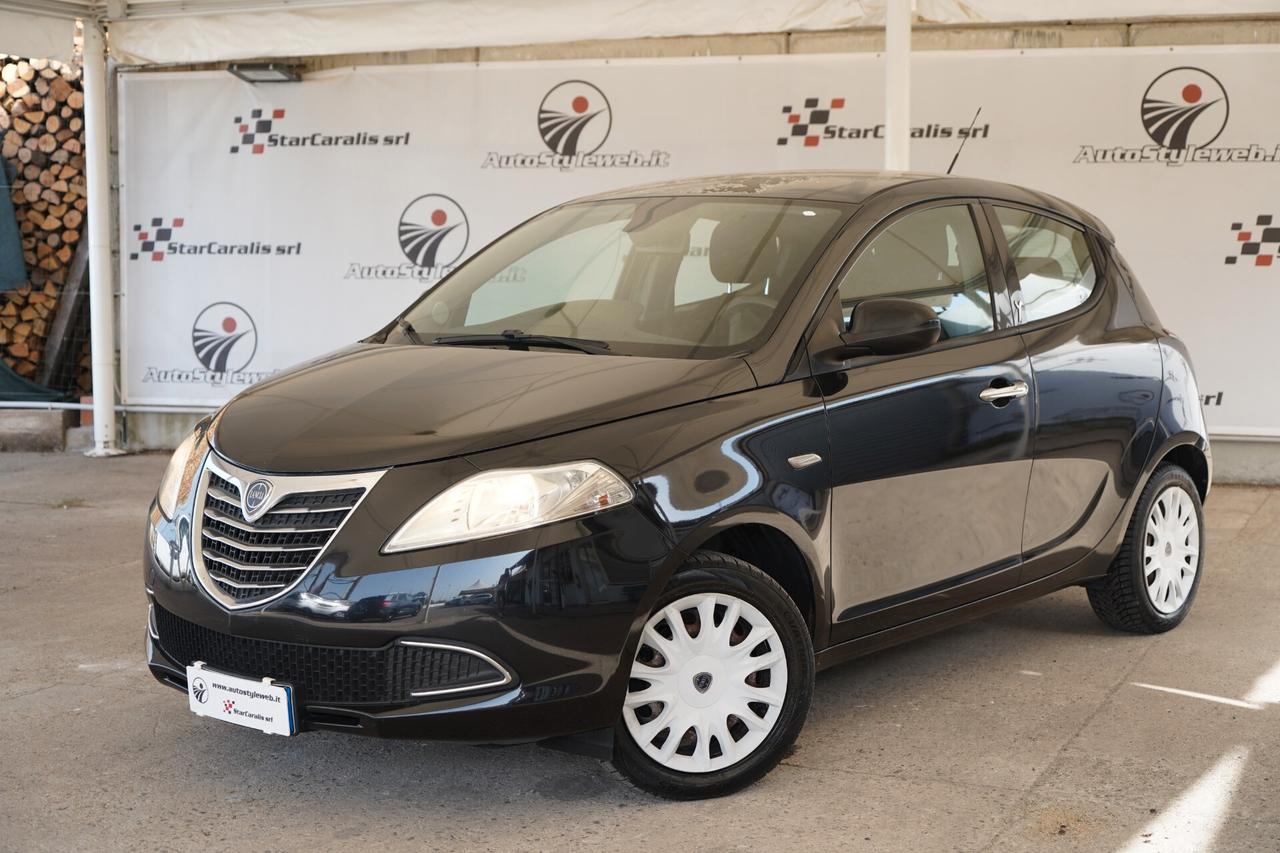 Lancia Ypsilon 1.2 69 CV Silver