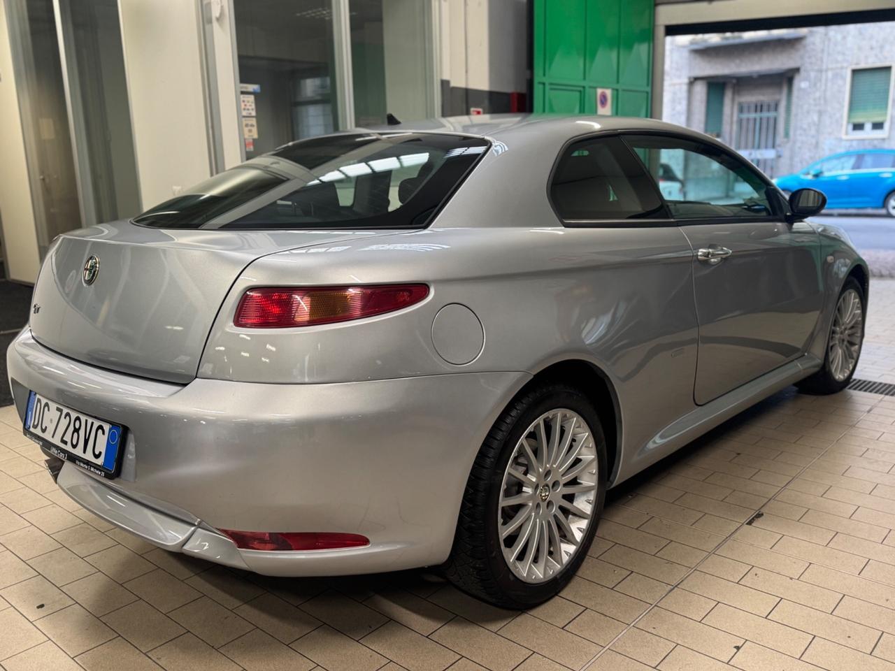 Alfa Romeo GT 1.9 MJT 16V Luxury 39.000km