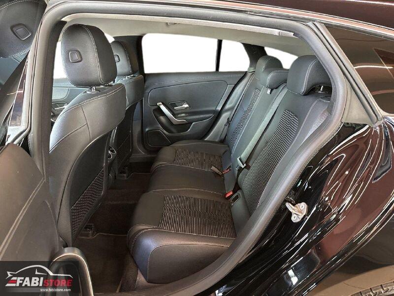 Mercedes-Benz CLA S.Brake CLA 180 d Automatic Shooting Brake Sport