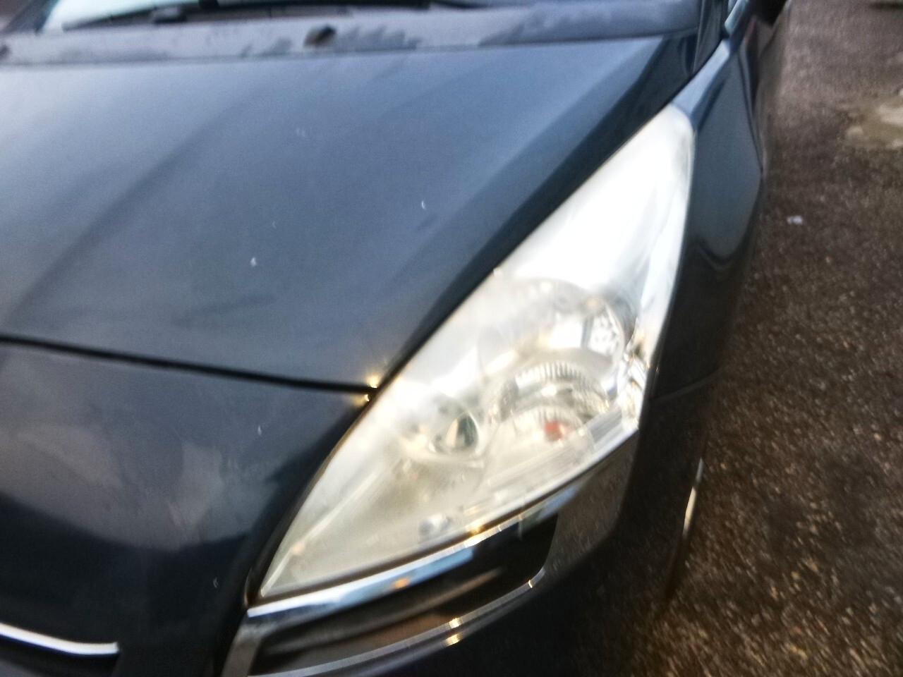 Peugeot 5008 1.6 e-HDi 112CV Stop&Start cambio robotizzato Féline