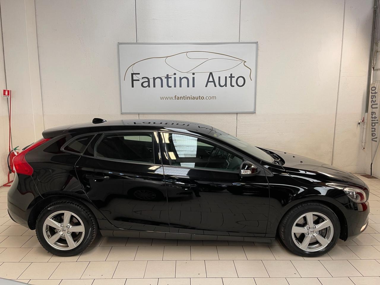 Volvo V40 Business Plus D2 geartronic c.auto-LEGGI SOTTO