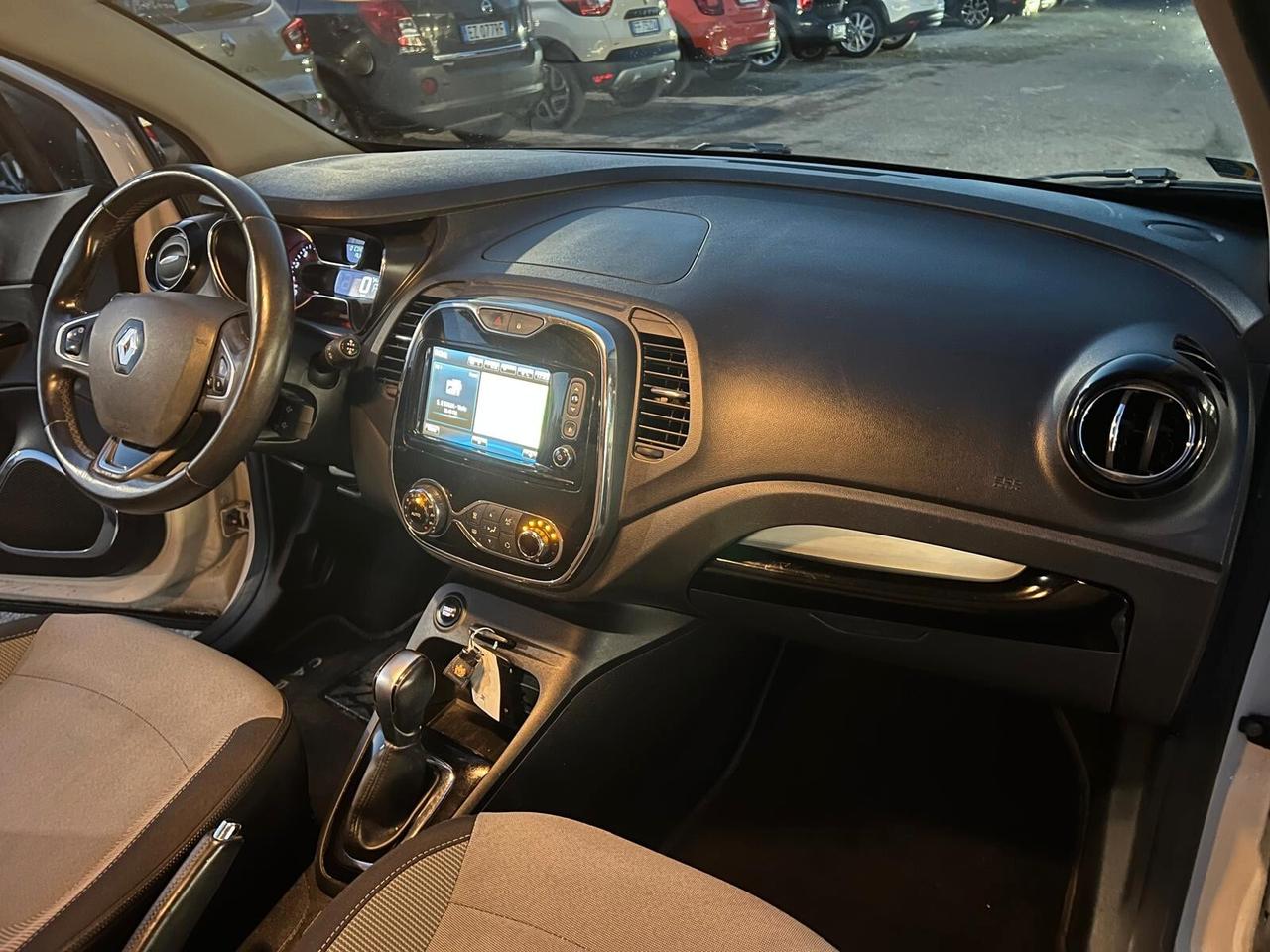 Renault Captur dCi 8V 90 CV EDC Start&Stop Energy Intens