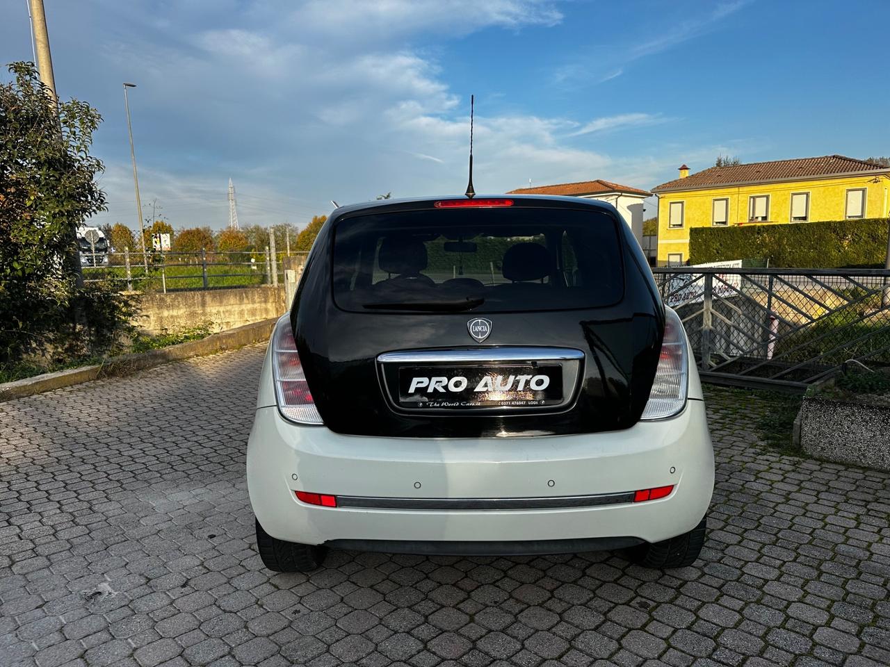 Lancia Ypsilon 1.4 Oro Ecochic GPL