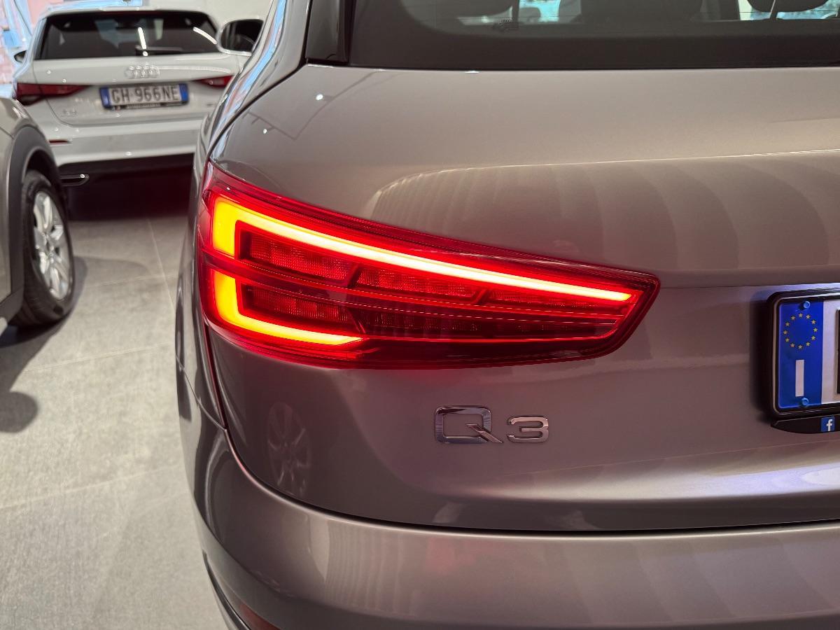 AUDI Q3 2.0 TDI 150 CV Sport Navi/Led