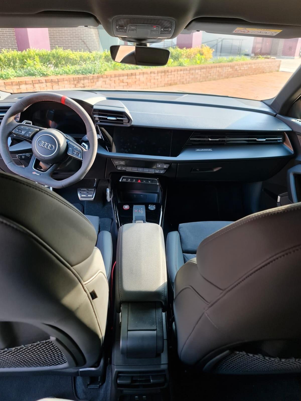 Audi RS3 AUDI RS3 Sportback 2.5 tfsi quattro s-tronic 400 CV Sblocco POTENZA 280 KM/H