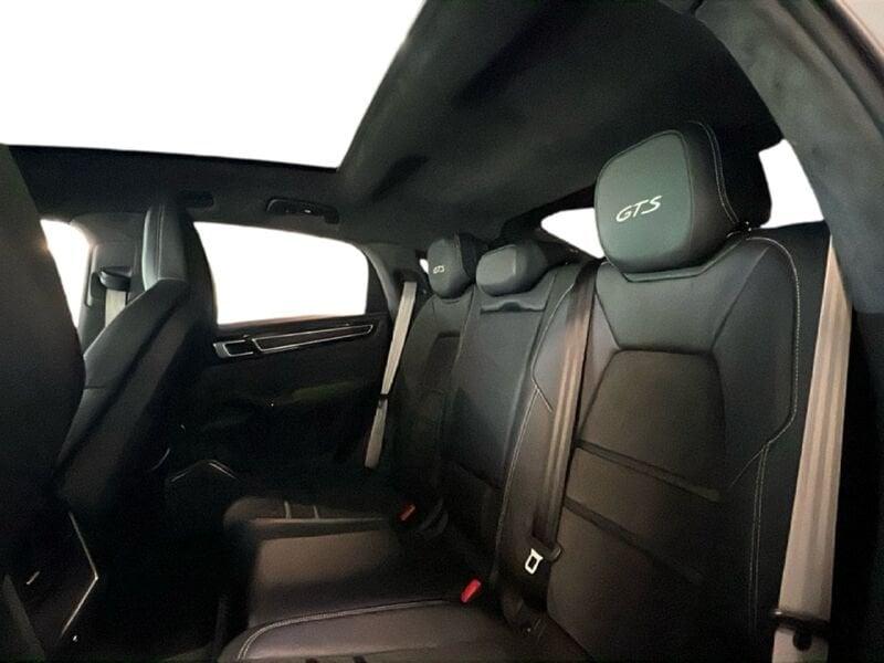 Porsche Cayenne 4.0 V8 GTS