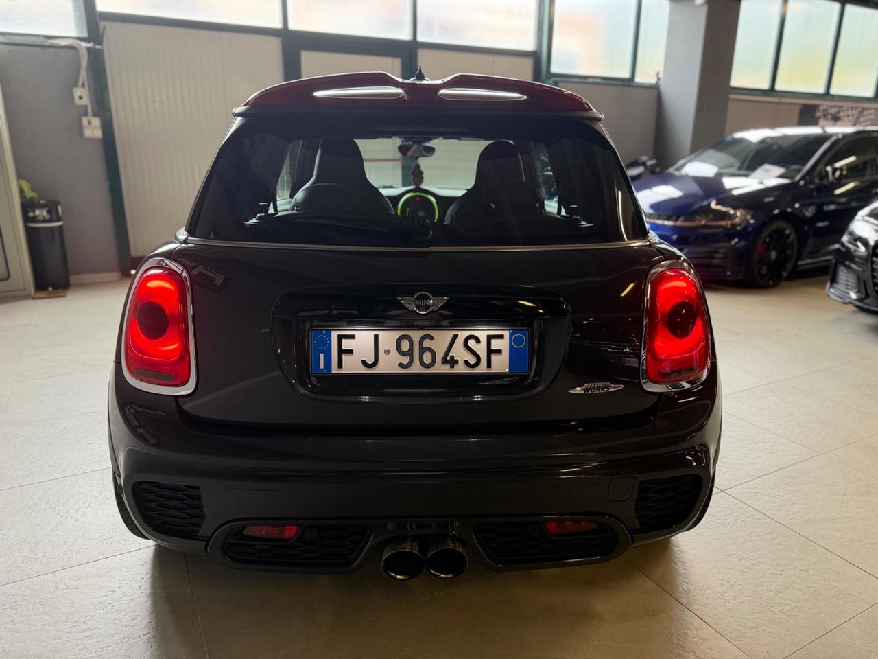 Mini JONH COOPER WORKS 231CV KMCERT UNICOPR EU6B