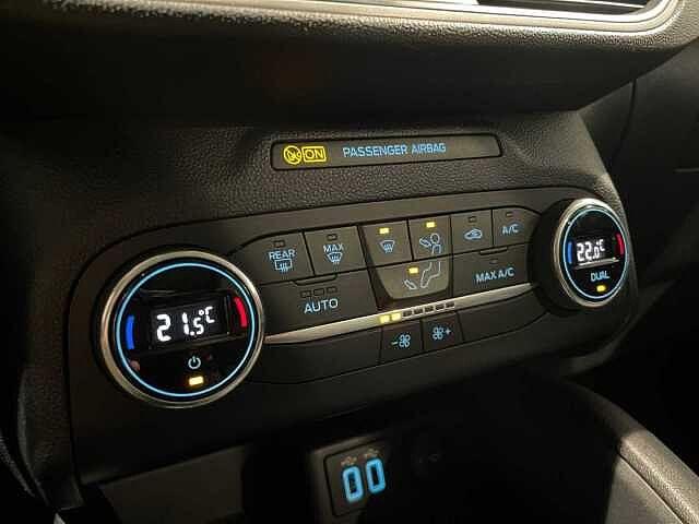 Ford Kuga 1.5D 120CV Connect * NEOPATENTATI*