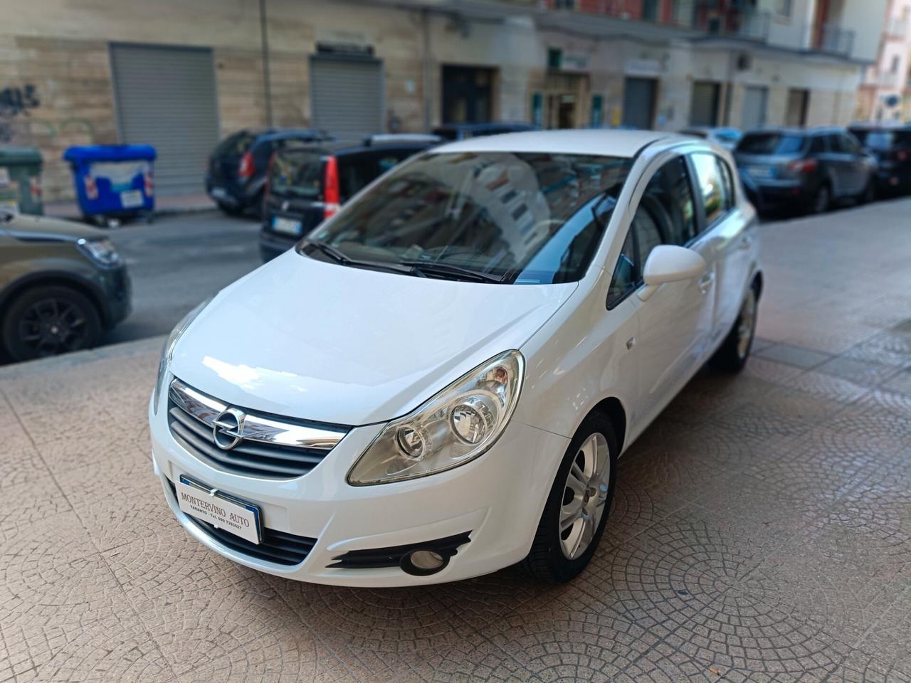 OPEL CORSA 1.2 5 PORTE-NEOPATENTATI-Euro4390