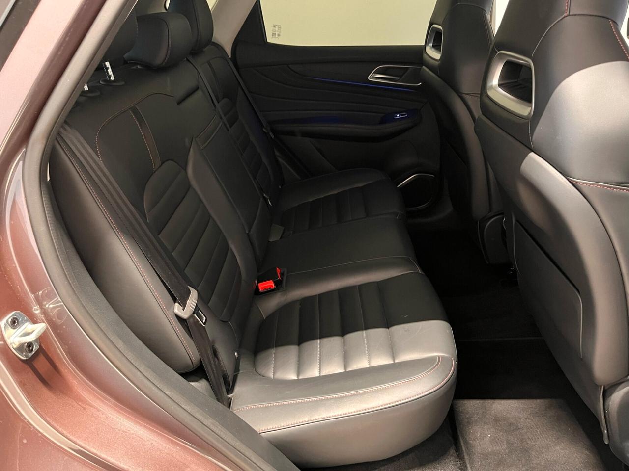 MG HS 1.5T-GDI AT Luxury