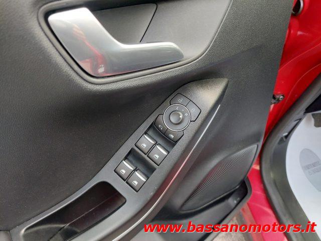 FORD Puma 1.0 EcoBoost Hybrid 125 CV S&S ST-Line X