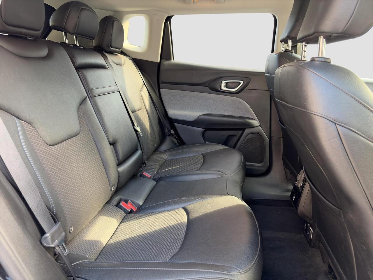 Jeep Compass 1.3 Turbo T4 190 CV PHEV AT6 4xe Business