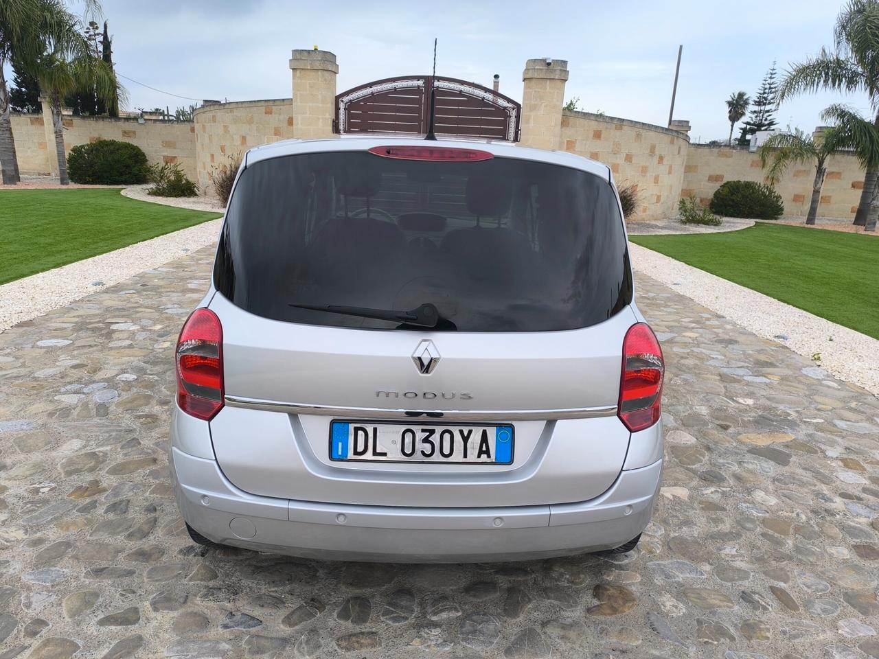 Renault Modus Grand 1.6 16V Dynamique perfetta full optional